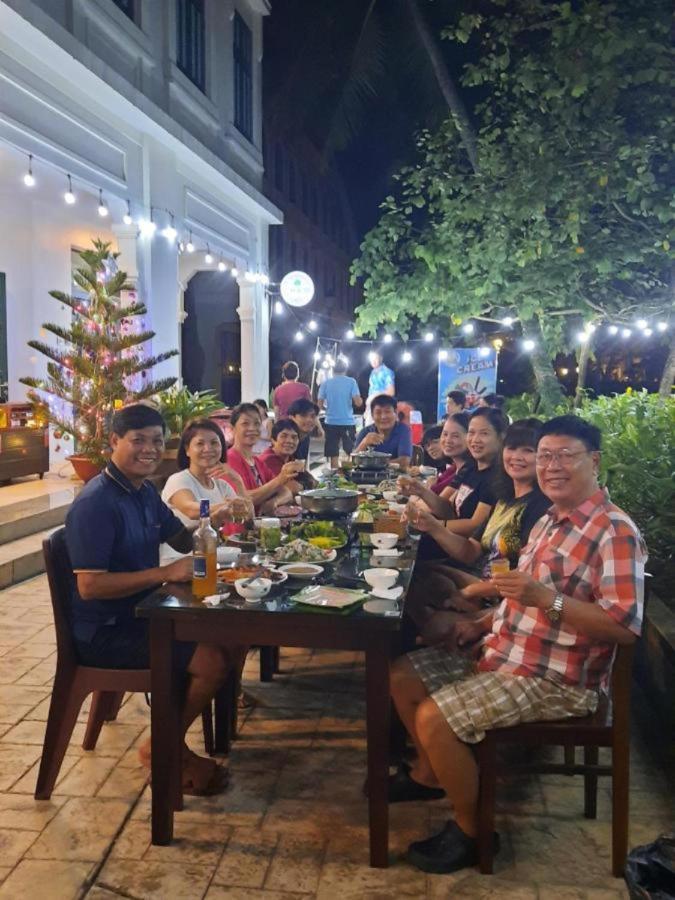 Nakichi Hotel Phú Quốc Eksteriør billede